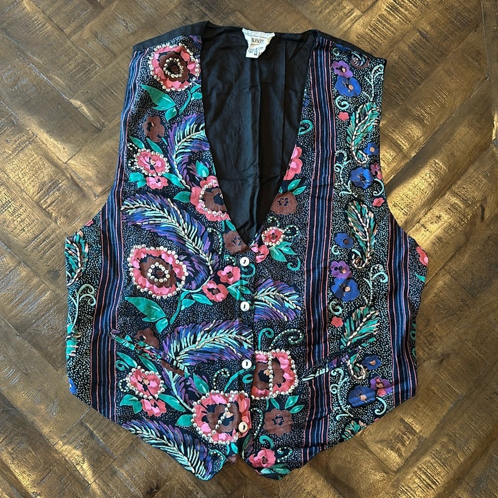 Fashion Passport VTG Floral Beaded Vest size Medium India 80s 90s Vintage